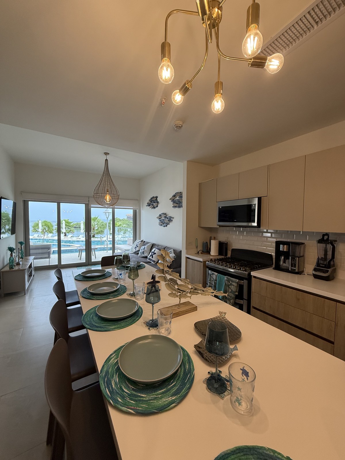 Cocina y comedor gourmet